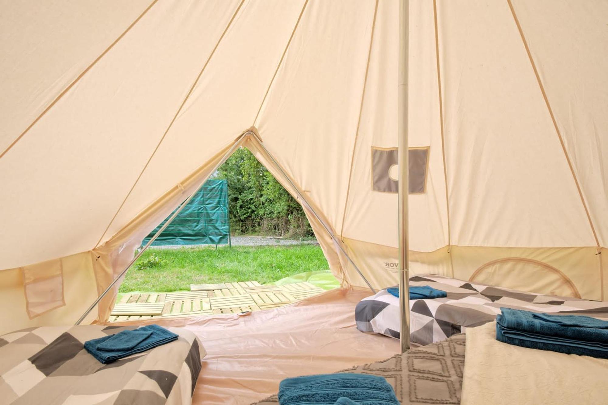 Tipi Experience L'Echappee Belle Hotel Saint-Maudez Eksteriør billede